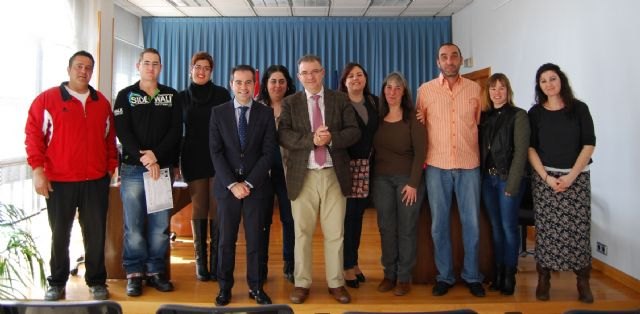 Vecinos de Lorquí y Ricote se forman en la búsqueda de empleo gracias al Proyecto Abraham