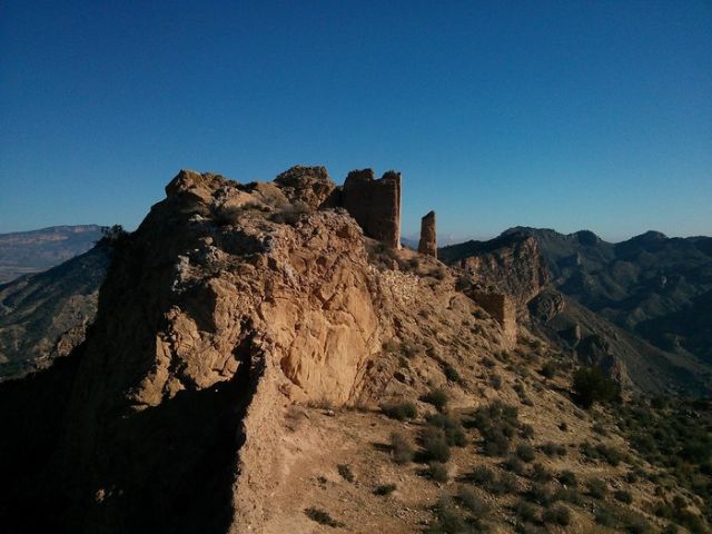 AIRE pide un estudio arqueológico integral del Castillo de Ricote